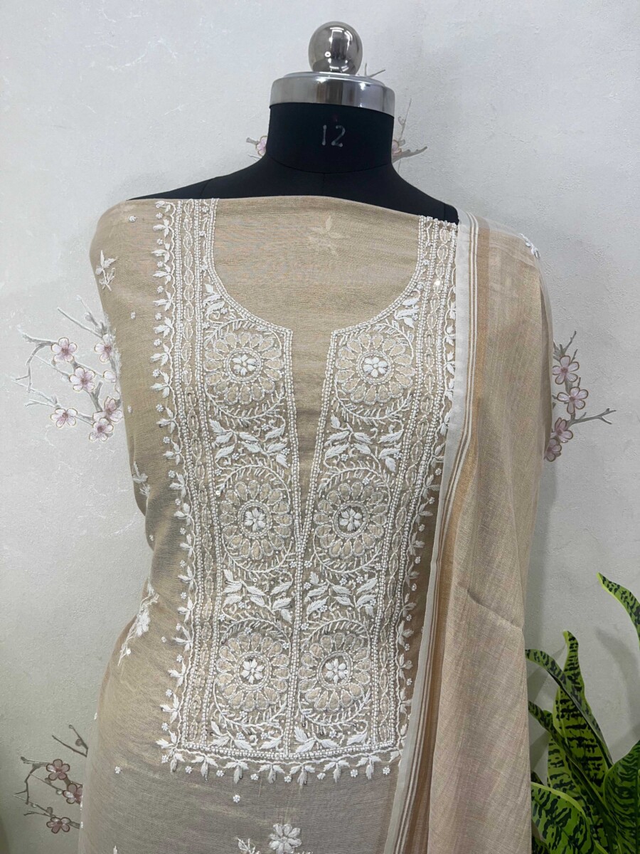 Golden Tissue With Gala Booti Two Ppieces Set - Image 3