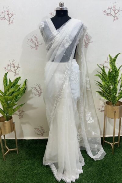 Buy Lucknowi chikankari saree online with heavy work