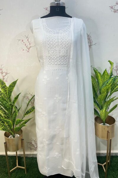 Best Lucknowi unstitched suit material for women